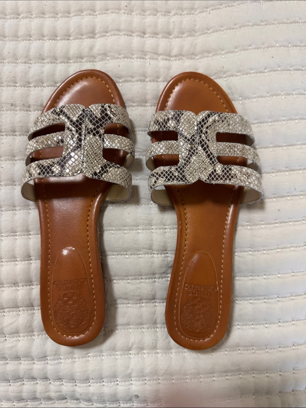 Vince Camino Womens Snake-Print Slide Sandals